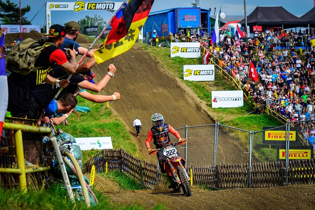 Mondiale MXGP, Prado e Guadagnini vincono a Loket. Cairoli anche... - VIDEO