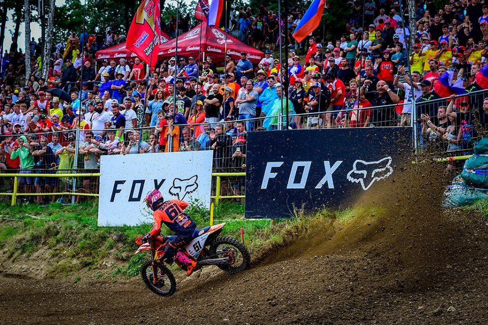 Mondiale MXGP, Prado e Guadagnini vincono a Loket. Cairoli anche... - VIDEO