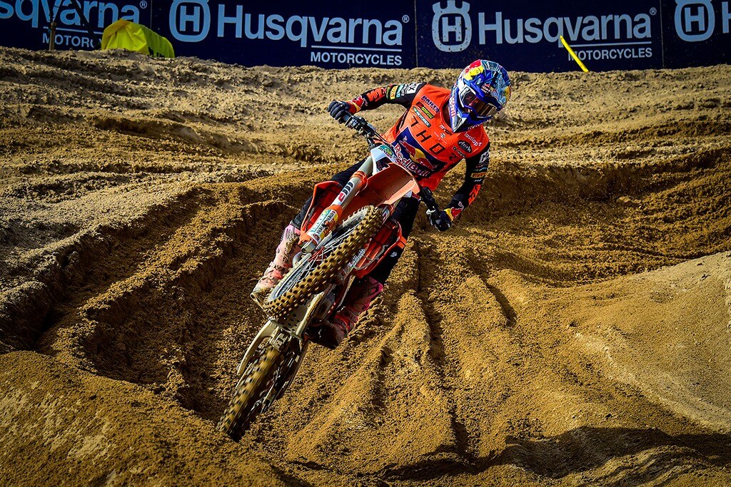 MXGP della Sardegna, Jeffrey Herlings vince e conquista la tabella rossa - VIDEO