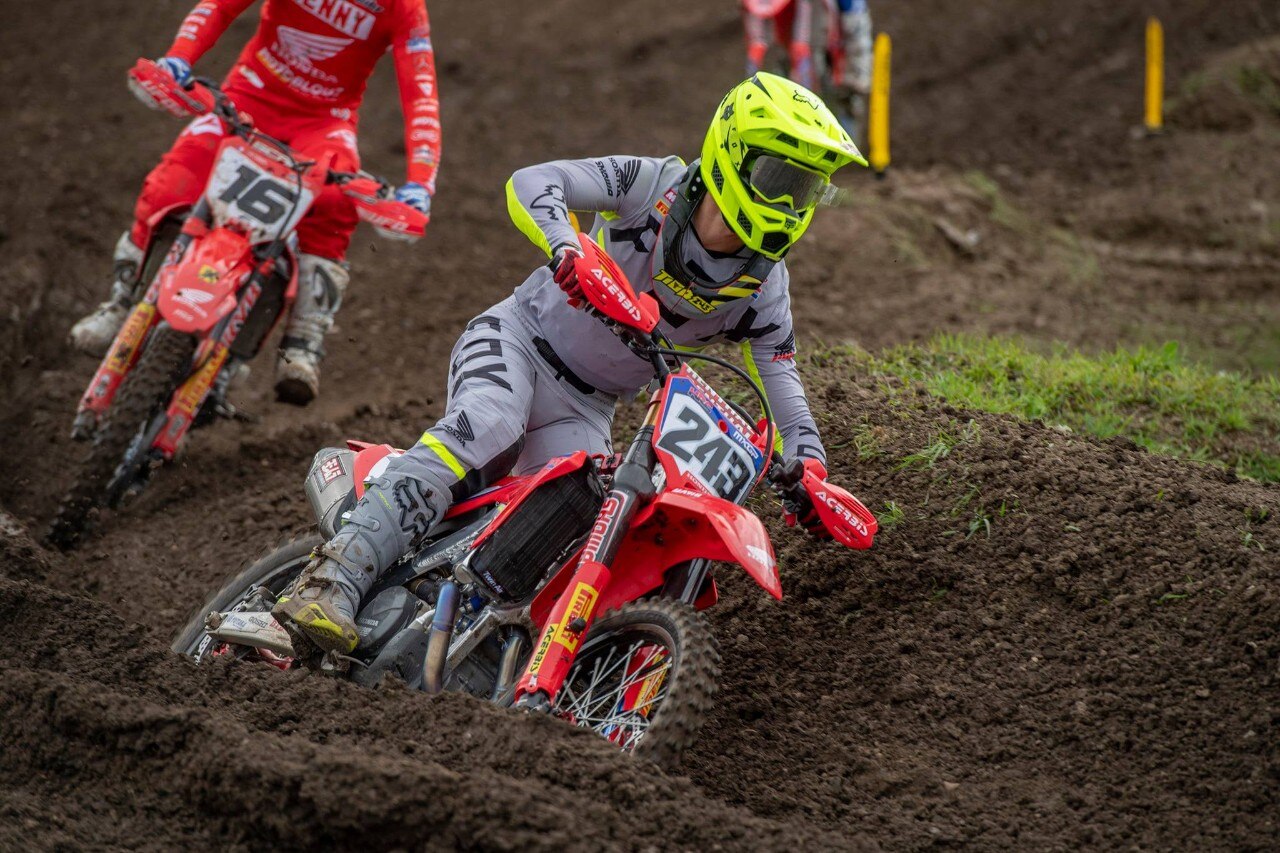 Mondiale MXGP, Gajser torna leader in Germania - VIDEO