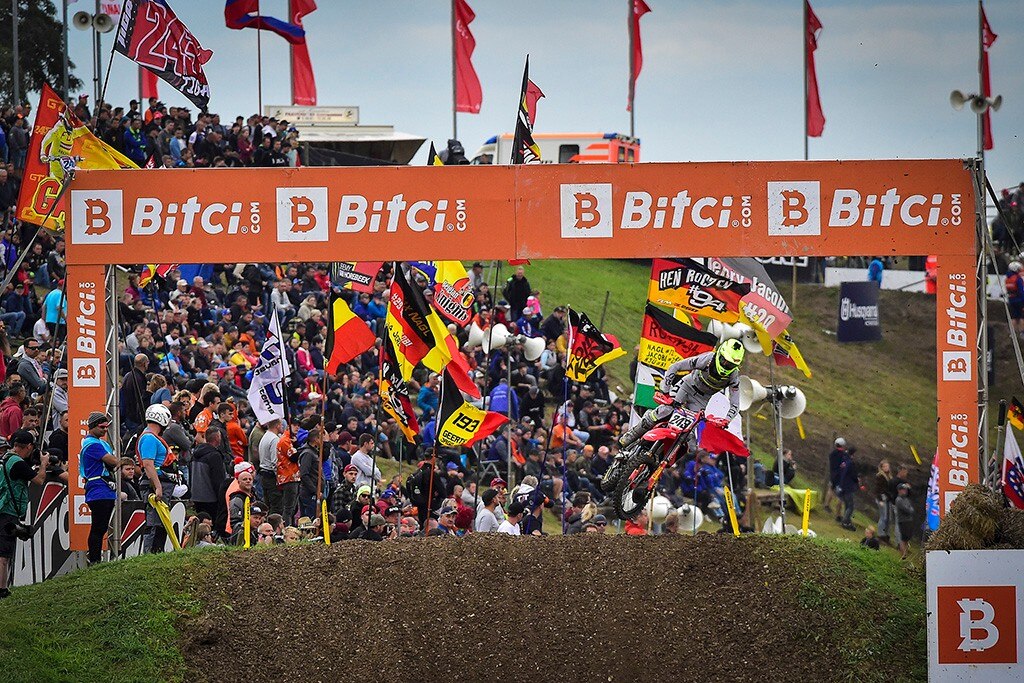 Mondiale MXGP, Gajser torna leader in Germania - VIDEO
