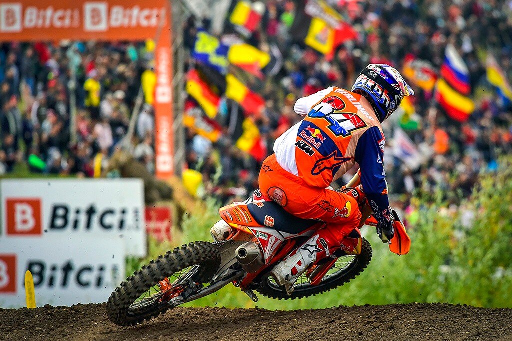 Mondiale MXGP, Gajser torna leader in Germania - VIDEO