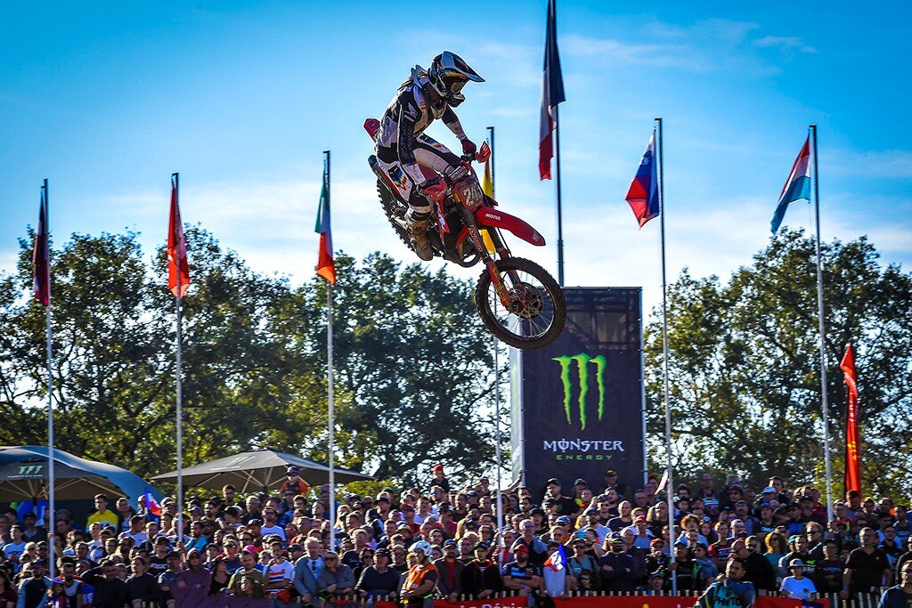 Herlings e Vialle si aggiudicano l'MXGP di Francia - VIDEO