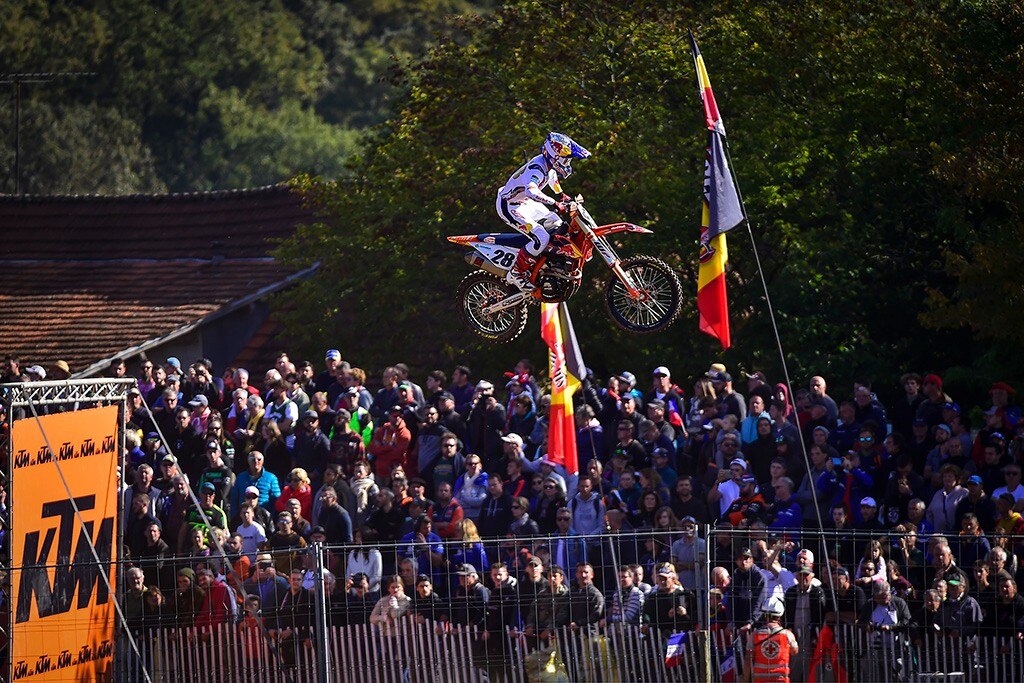 Herlings e Vialle si aggiudicano l'MXGP di Francia - VIDEO