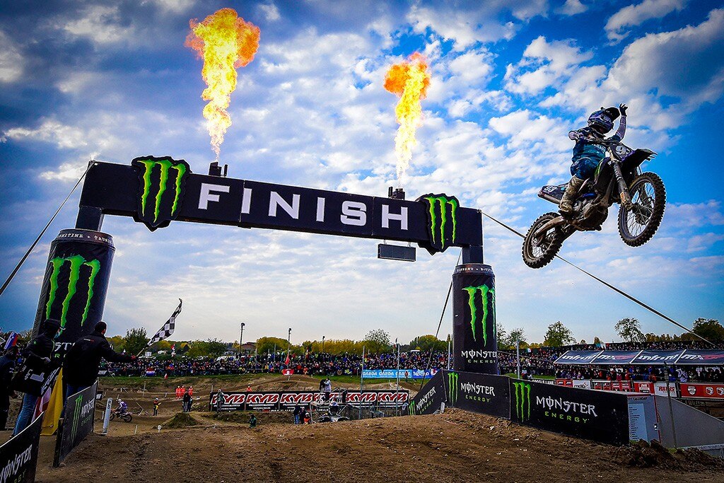 MXGP Lombardia: Herlings vince a pari punti con Febvre. Cairoli sul podio - VIDEO