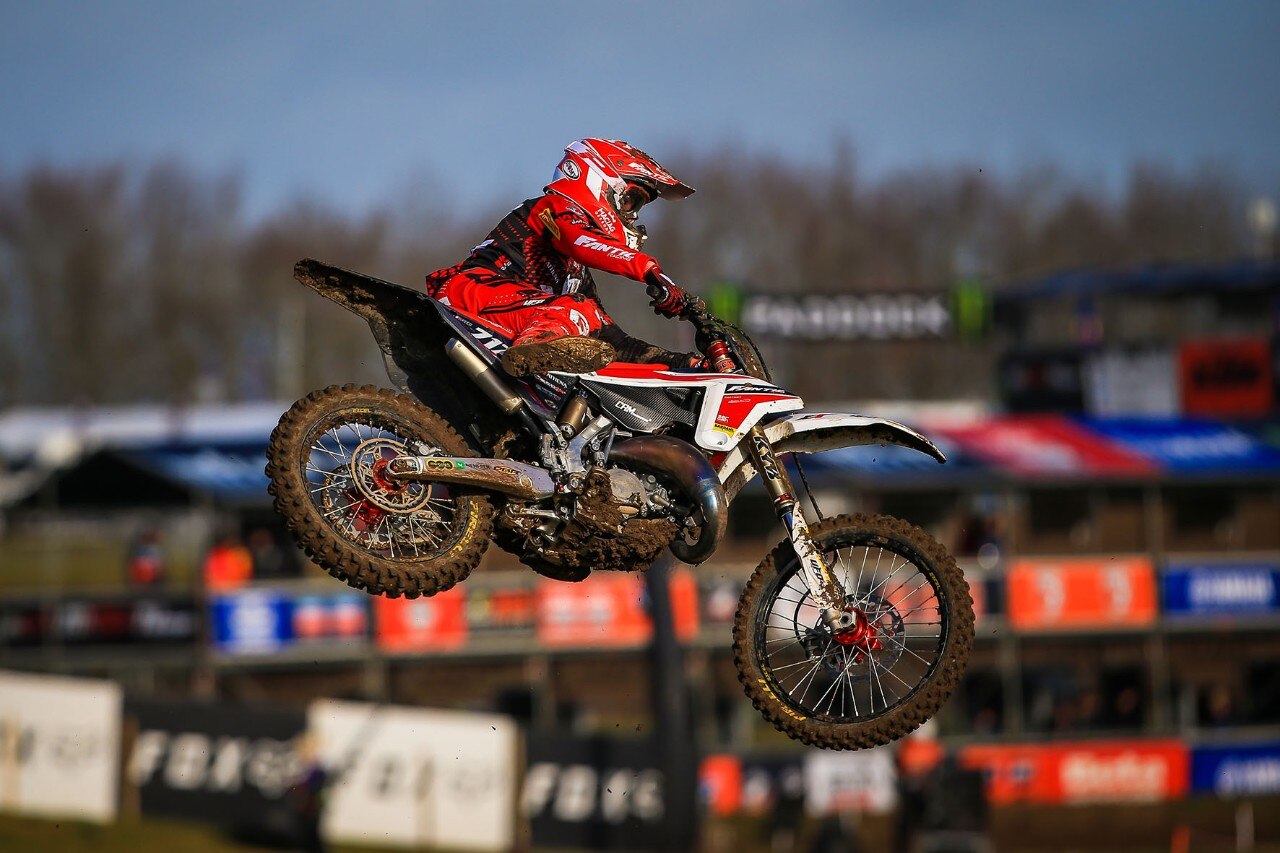 EMX125: fantastica doppietta per il Fantic Factory Team Maddii a Matterley Basin - VIDEO