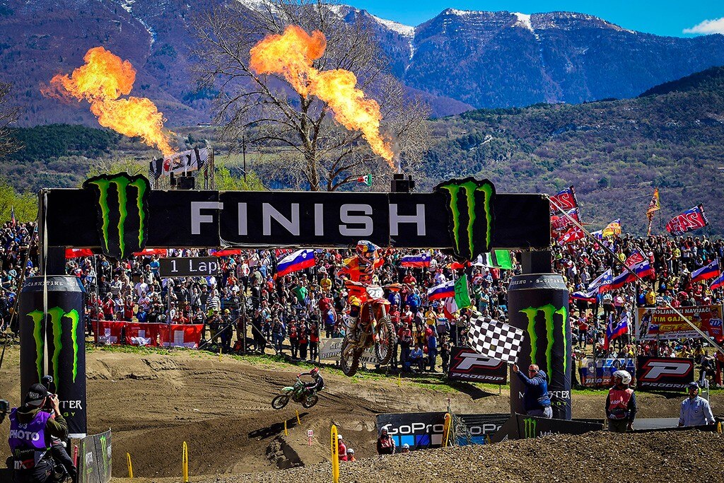 MXGP 2022: giornata perfetta per Gajser e Vialle nel GP del Trentino - VIDEO