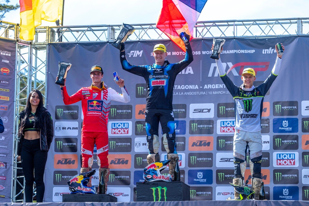 Triumph sul podio all'esordio nel Campionato del Mondo MX2