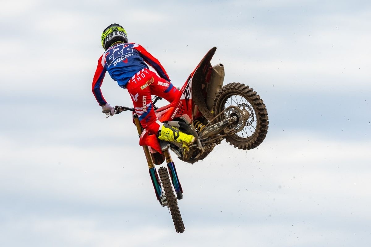 Ottimo debutto per Cairoli e la Ducati Desmo450 MX in America
