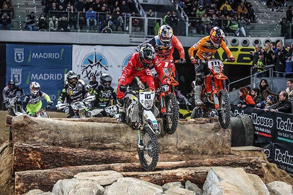 Mondiale SuperEnduro 2019, tre piloti per una corona