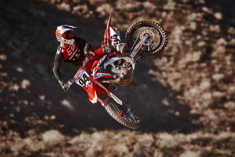 Ken Roczen rinnova con il Team Honda HRC