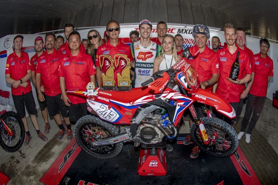 Mondiale MXGP, Honda torna a far paura