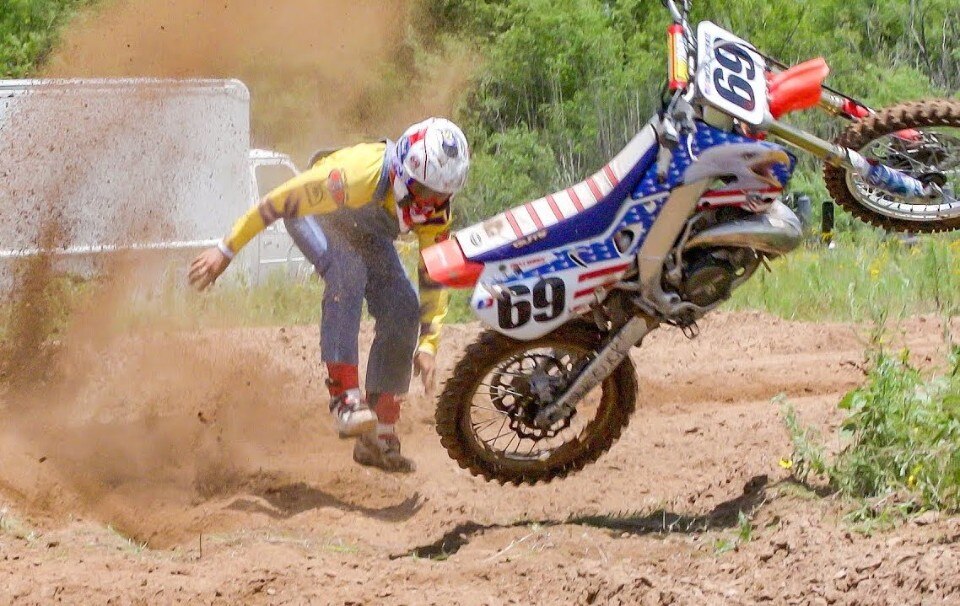 Ronnie Mac Riding Tips - Berm Blastin