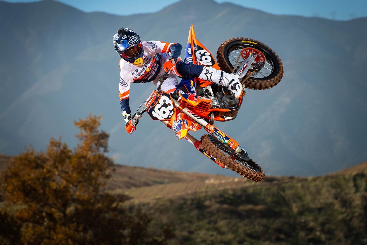 Photo Shoot Team KTM Troy Lee Designs