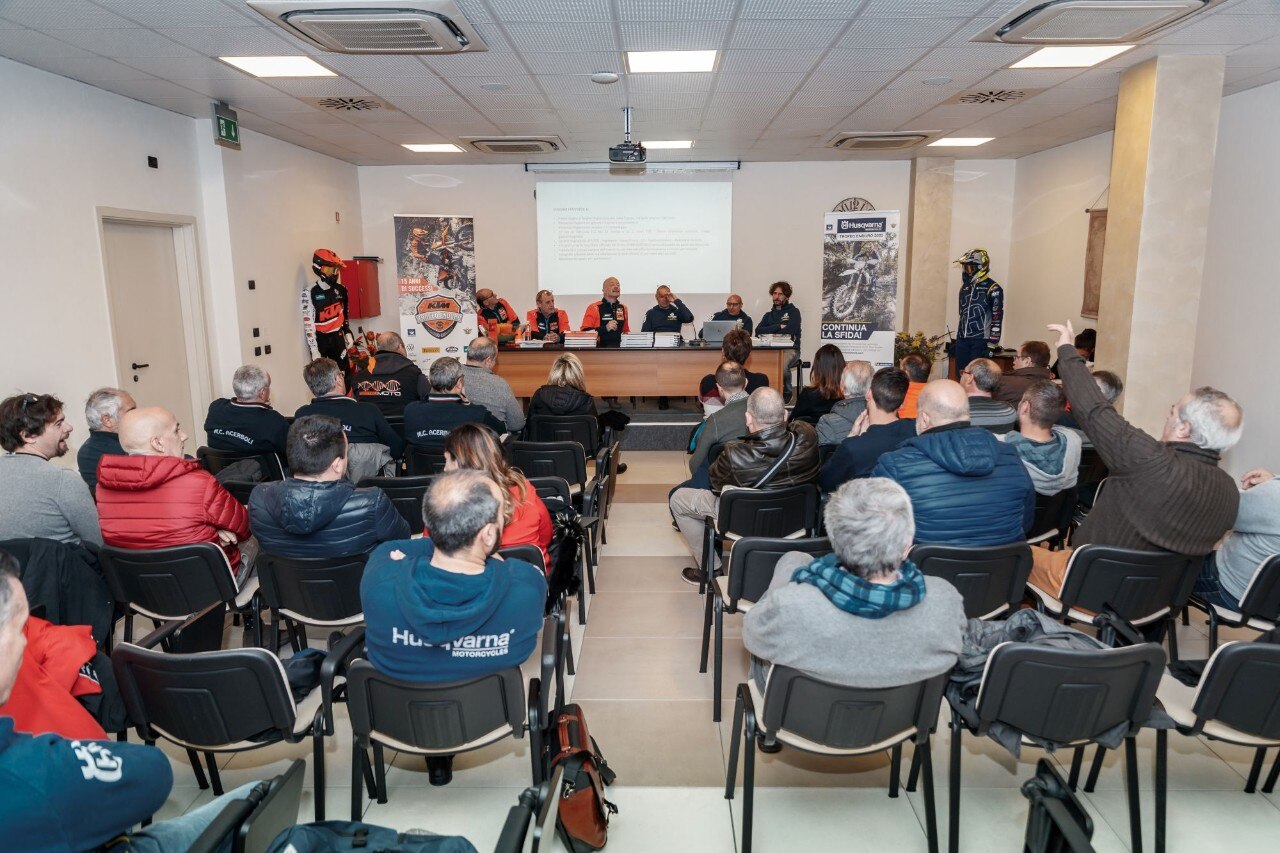 Trofeo HUSQVARNA ENDURO: un mese per iscriversi