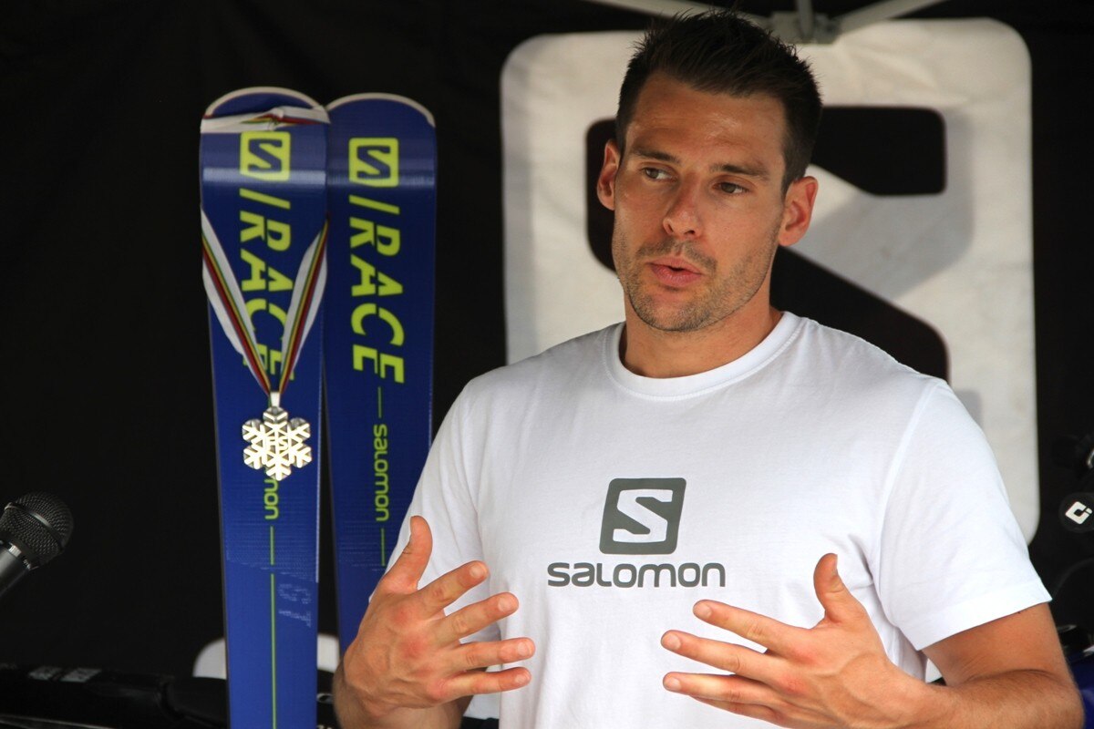 Luca De Aliprandini a tutta velocità, nello sci e nel motocross