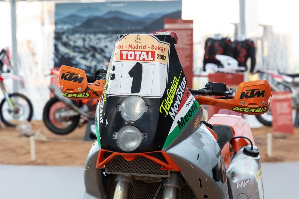 Inaugurata a EICMA 2025 la mostra “Desert Queens”