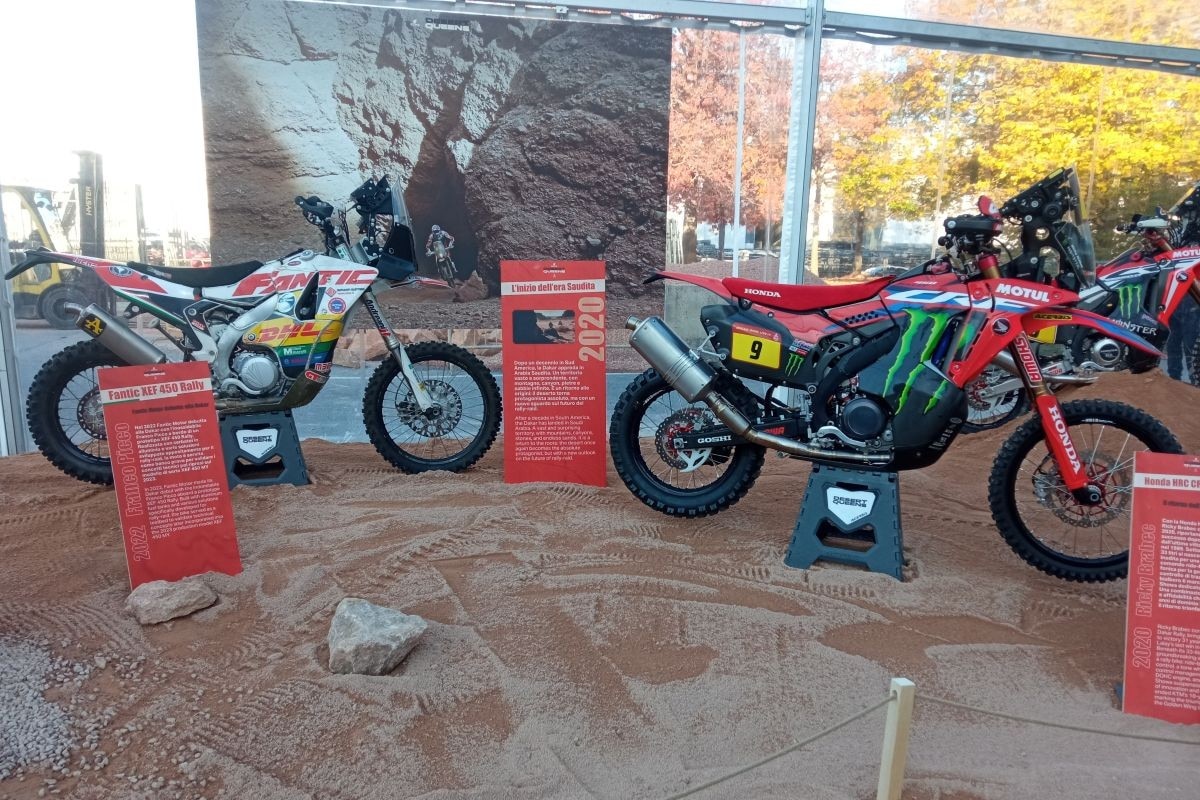 Inaugurata a EICMA 2025 la mostra “Desert Queens”