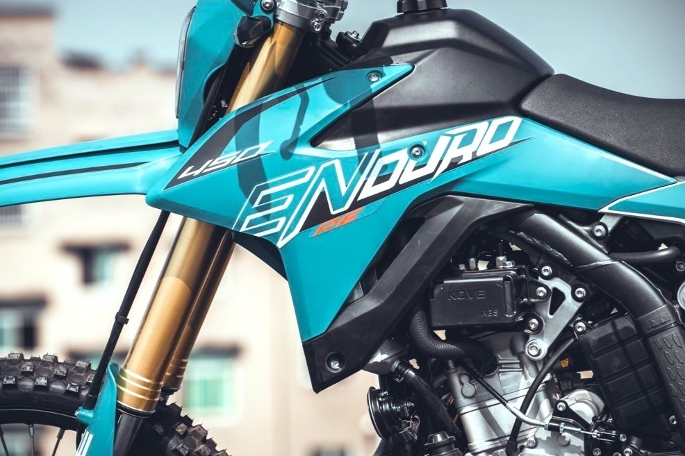 Kove presenta la nuova MX450 Enduro 2026