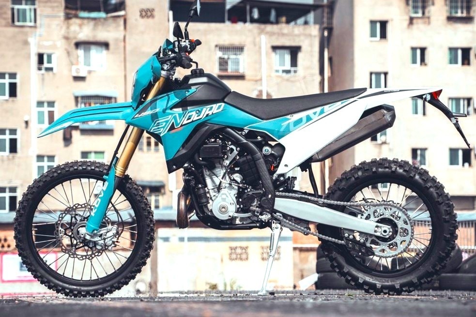 Kove presenta la nuova MX450 Enduro 2026