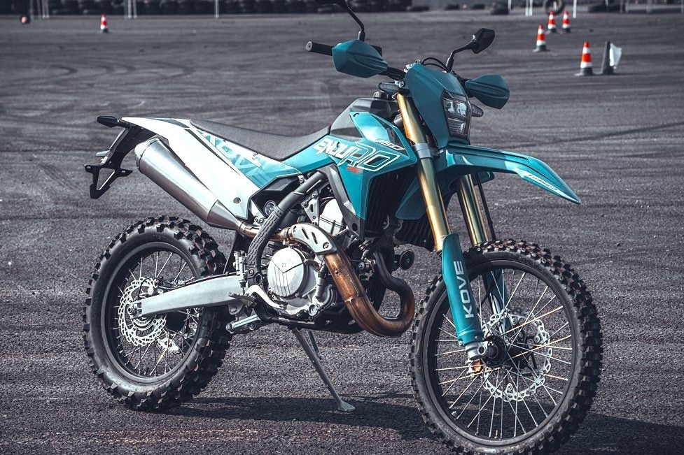 Kove presenta la nuova MX450 Enduro 2026
