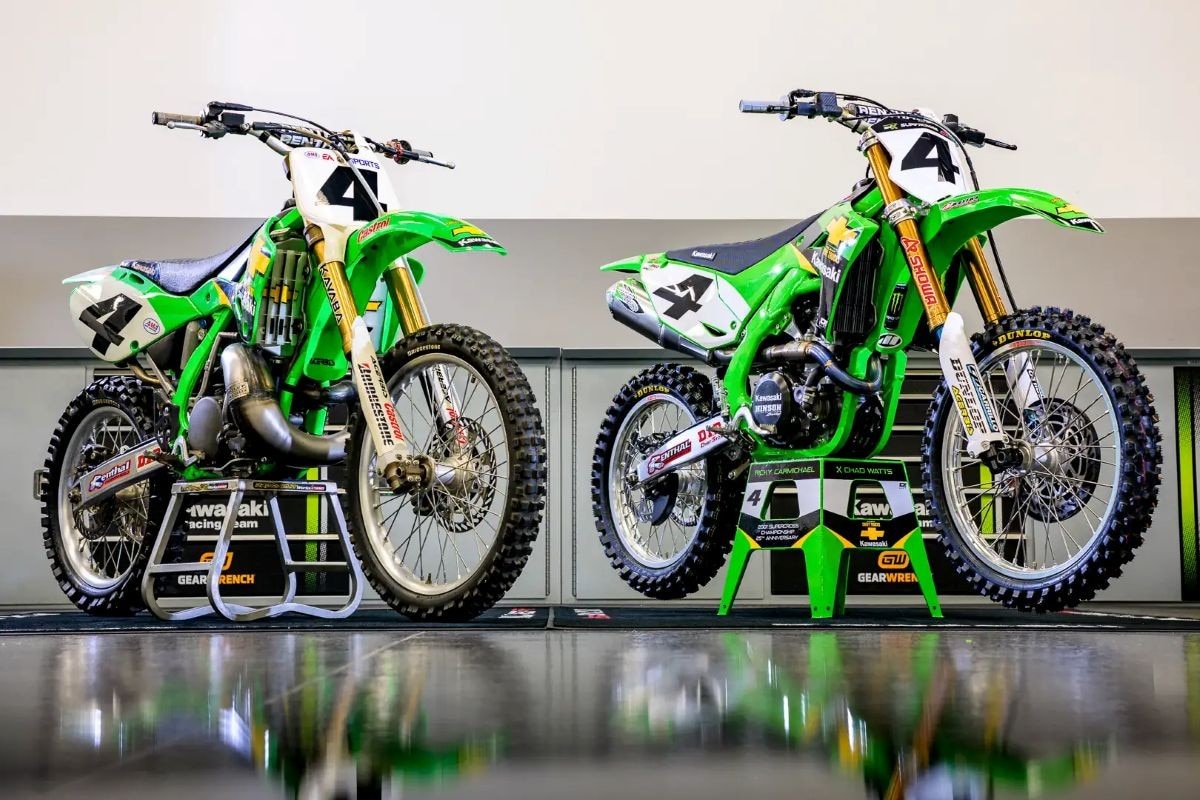 Operazione nostalgia: ecco la Kawasaki KX450SR dedicata a Ricky