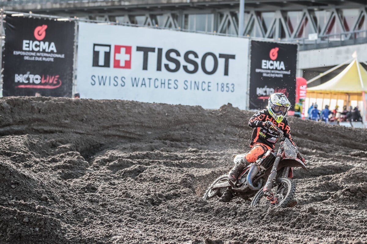 Tutto lo spettacolo delle gare dell'area MotoLive di EICMA 2021!