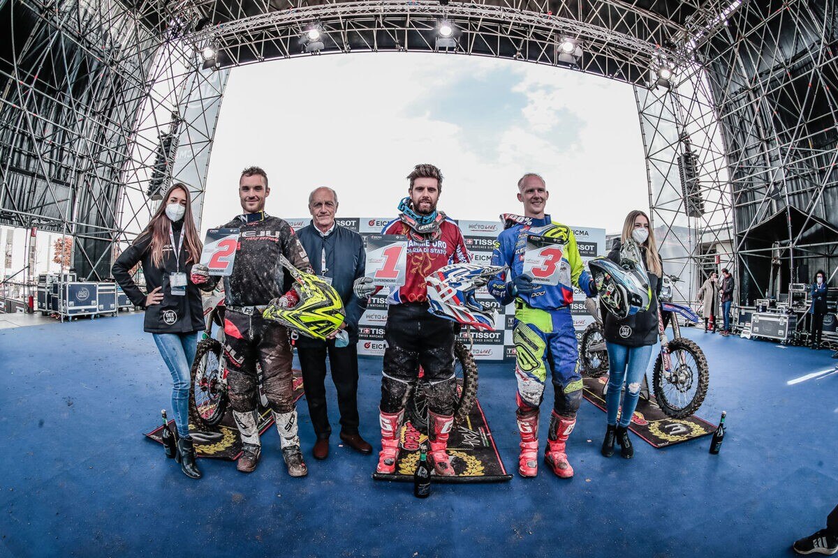 Tutto lo spettacolo delle gare dell'area MotoLive di EICMA 2021!