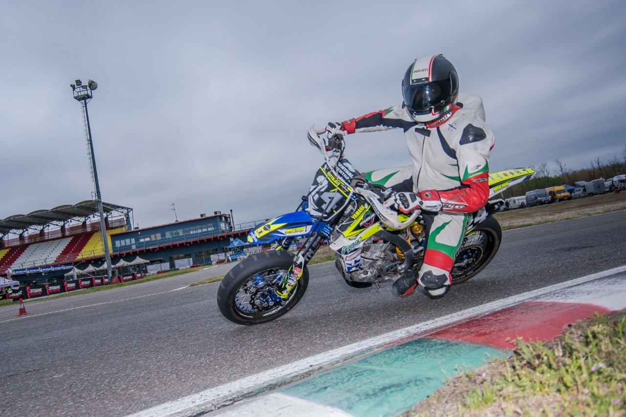 Campionato Regionale Supermoto Nord Italia, sliding in the rain a Ottobiano