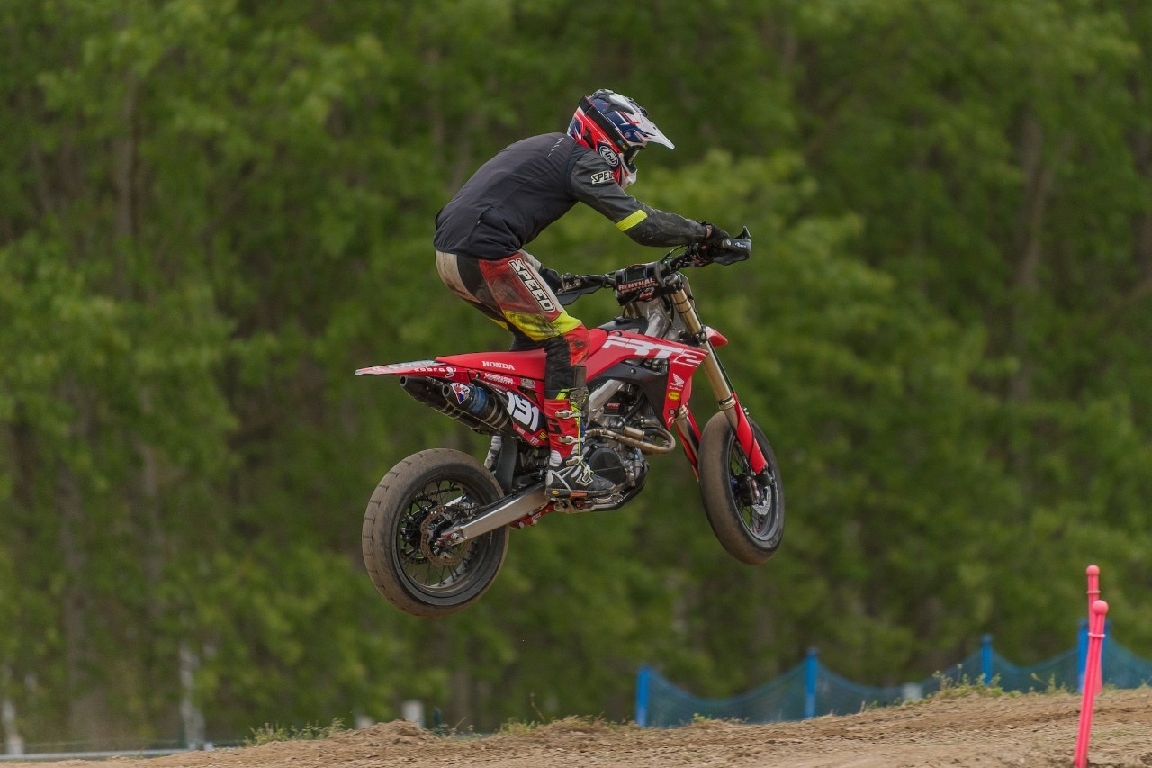 Campionato Regionale Supermoto Nord Italia, sliding in the rain a Ottobiano