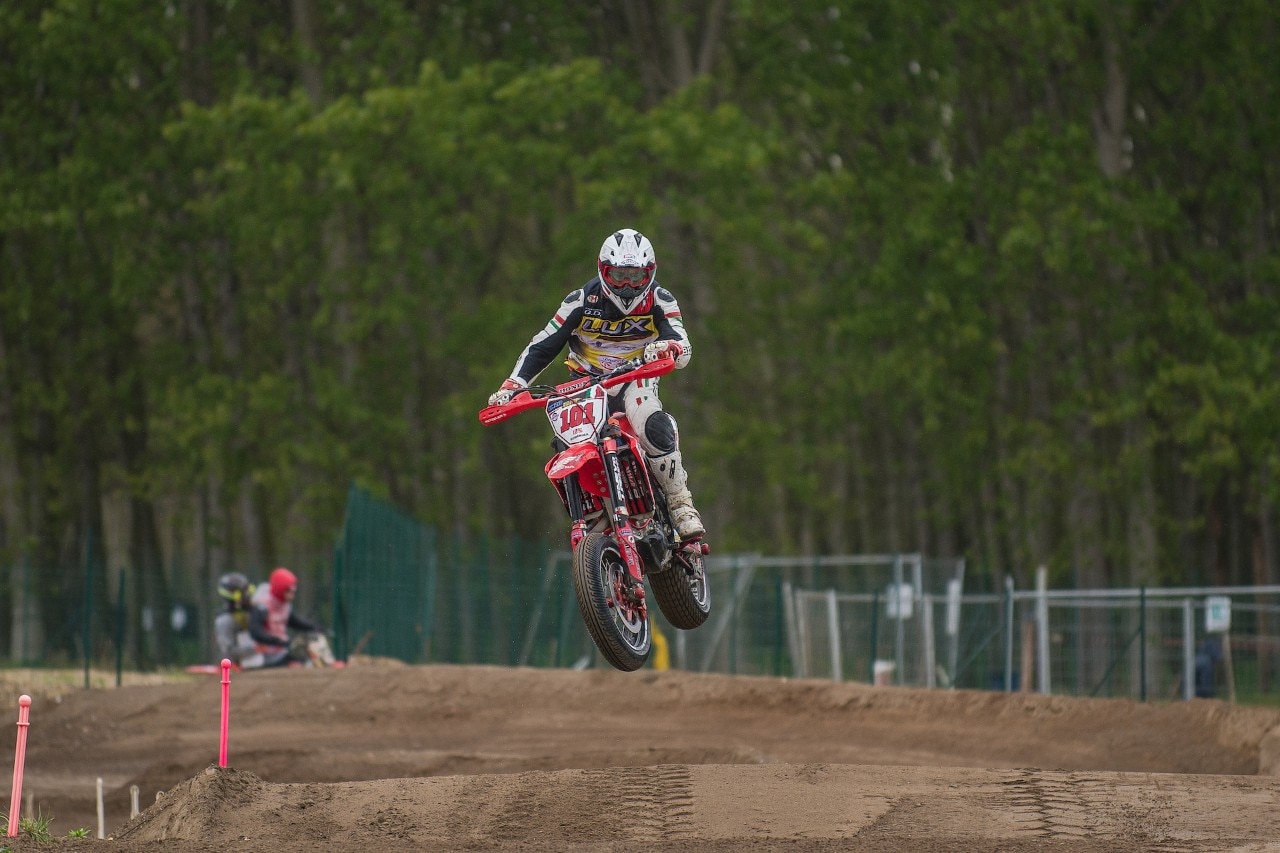 Campionato Regionale Supermoto Nord Italia, sliding in the rain a Ottobiano