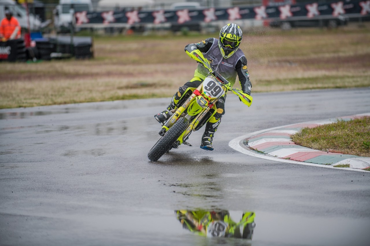 Campionato Regionale Supermoto Nord Italia, sliding in the rain a Ottobiano