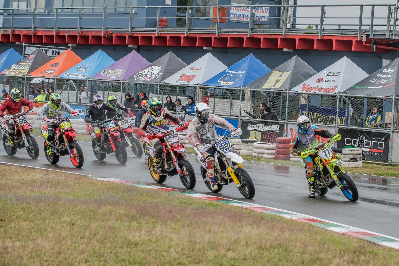 Campionato Regionale Supermoto Nord Italia, sliding in the rain a Ottobiano