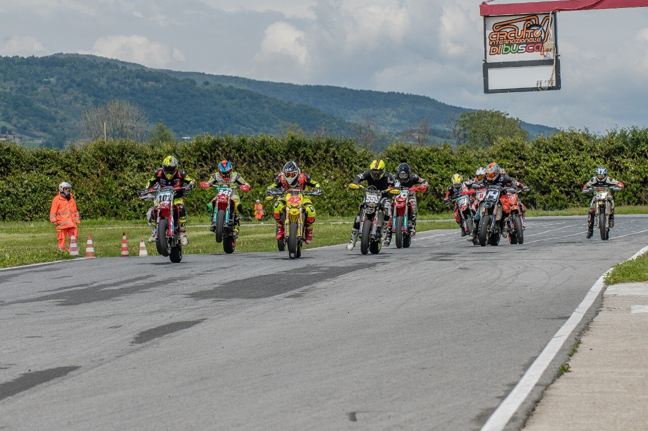La neve non ferma l’Interregionale Supermoto 2019 a Busca
