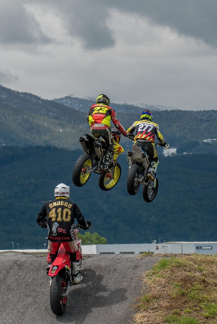 La neve non ferma l’Interregionale Supermoto 2019 a Busca