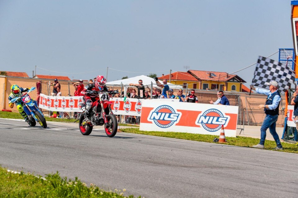 Internazionali d’Italia Supermoto, doppietta di Schmidt a Busca 