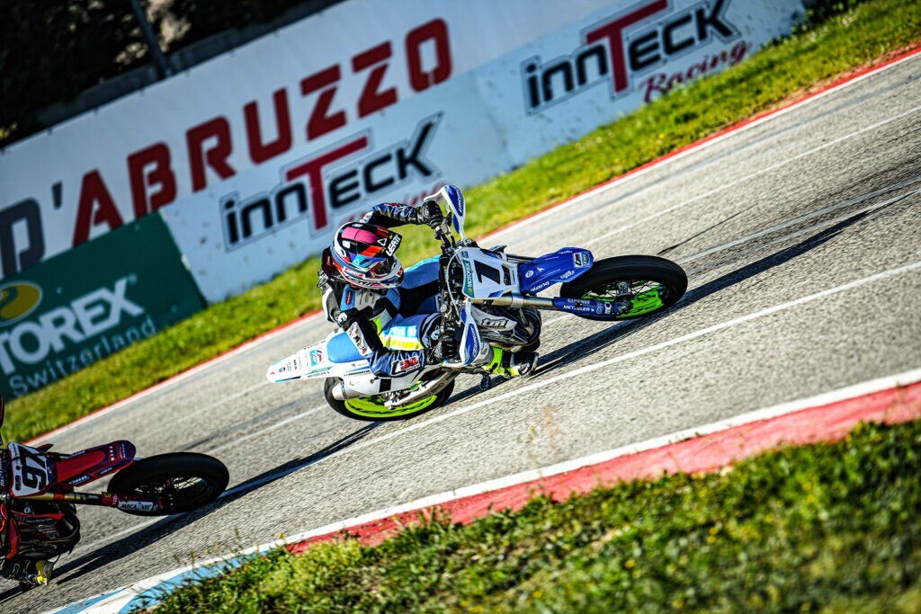 Marc Reiner Schmidt domina la prima degli Internazionali d’Italia Supermoto