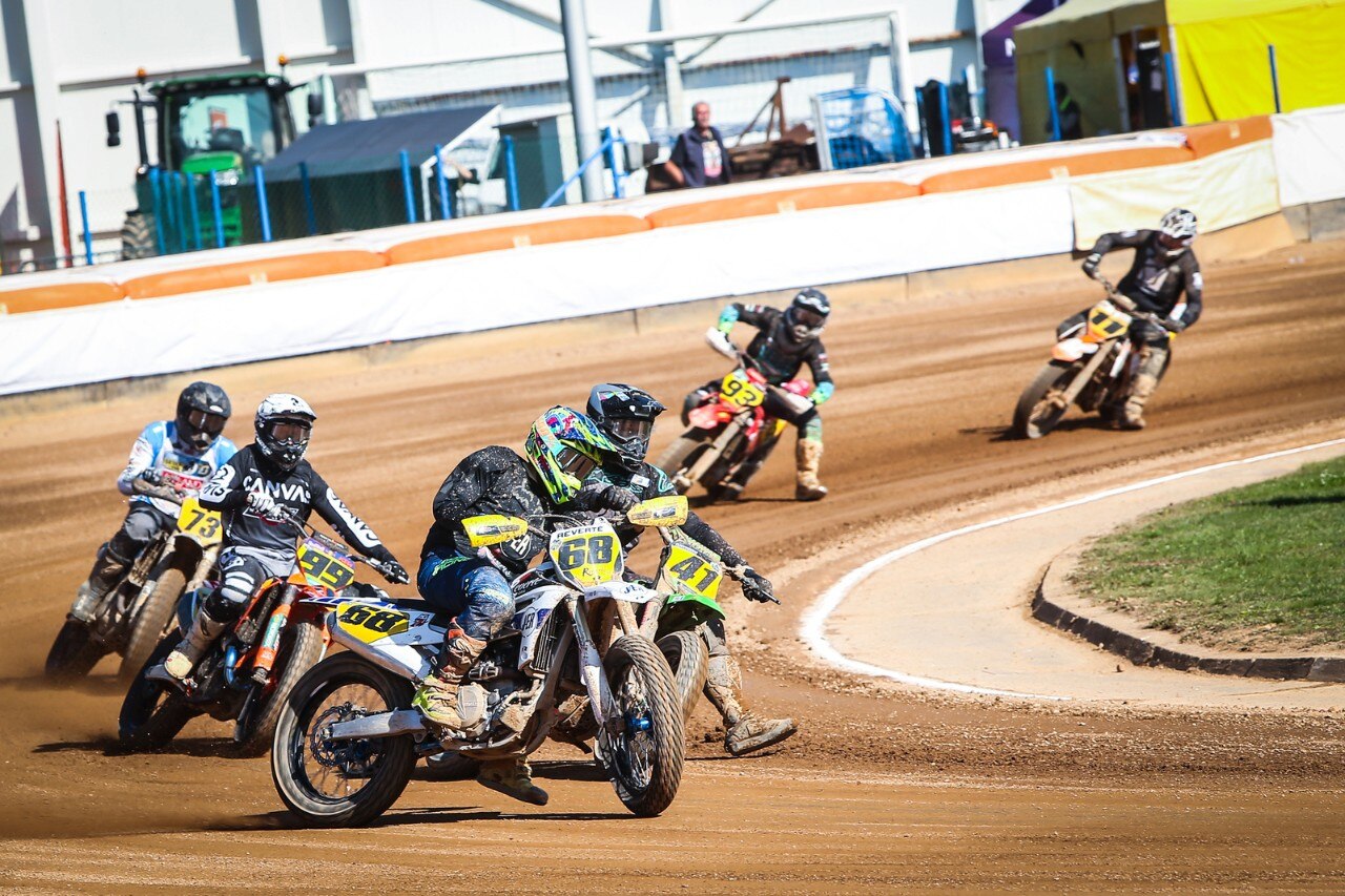 Mondiale Flat Track: Moschini primo in Repubblica Ceca - GALLERY