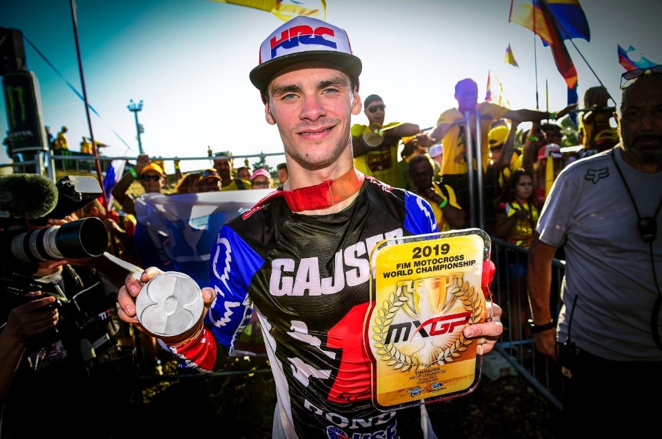 Tim Gajser & Vertex Pistons Campioni MXGP 2019