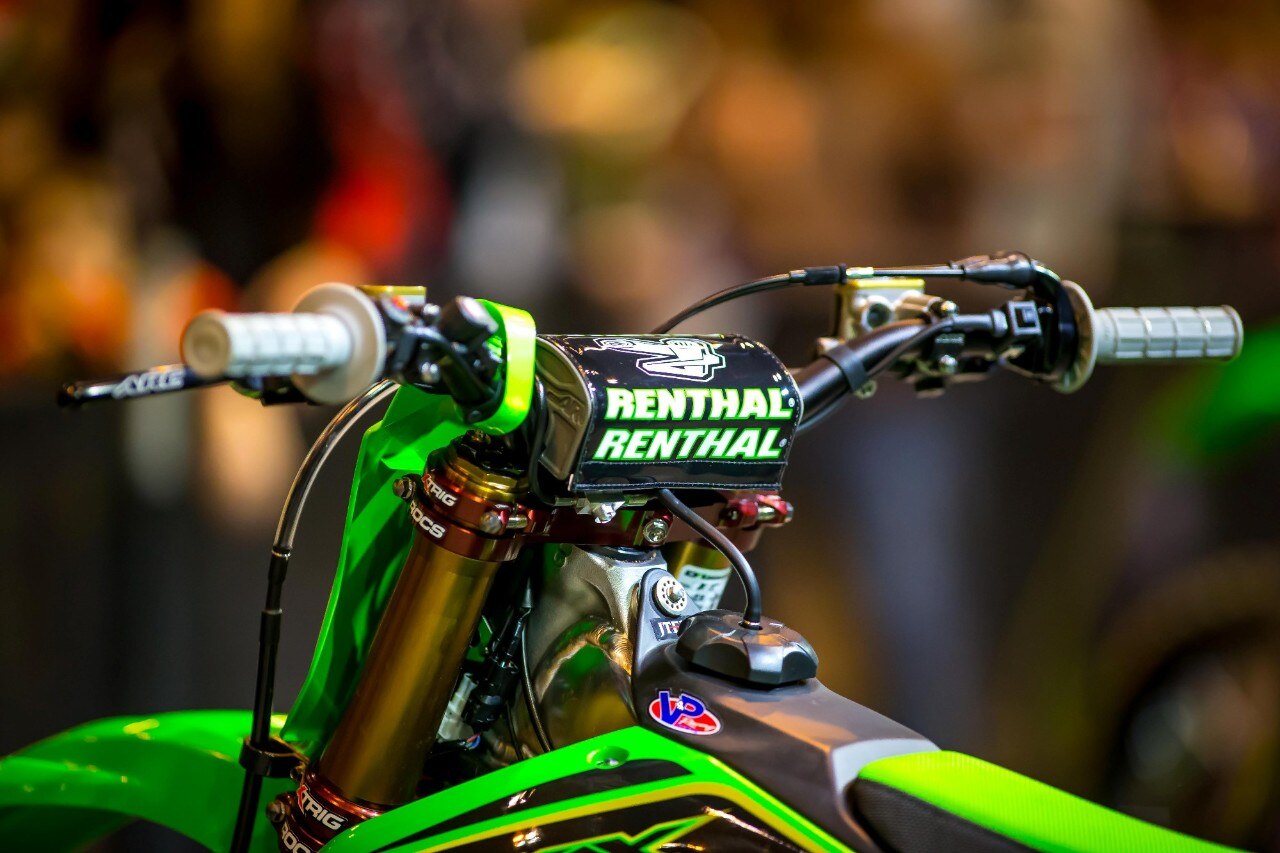 Athena nuovo distributore italiano del marchio Renthal