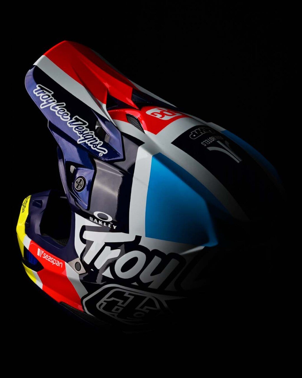 Troy Lee Designs presenta i nuovi caschi moto SE5