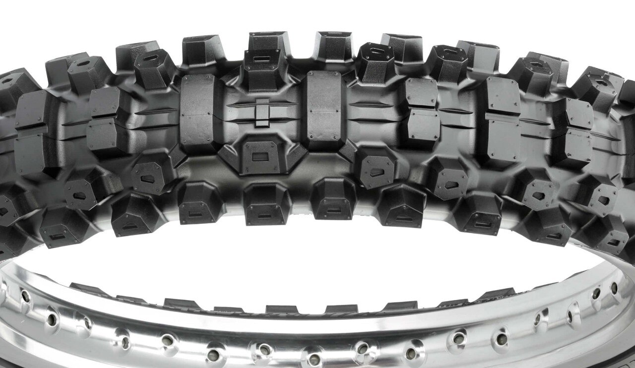 CST Tires presenta i nuovi pneumatici  Legion Pro I/H