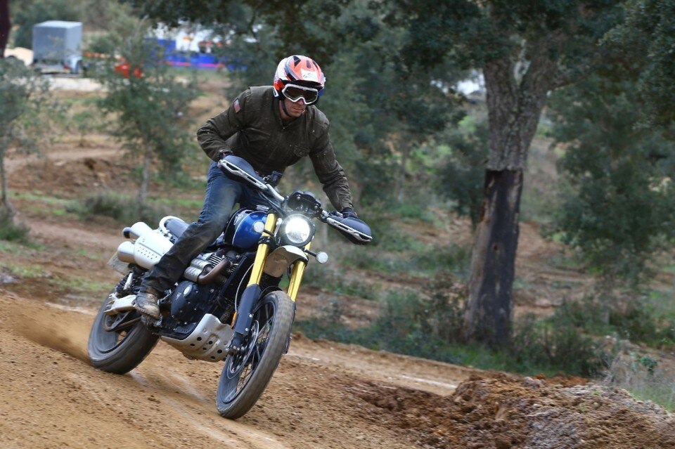 Triumph Scrambler 1200: nuovi orizzonti