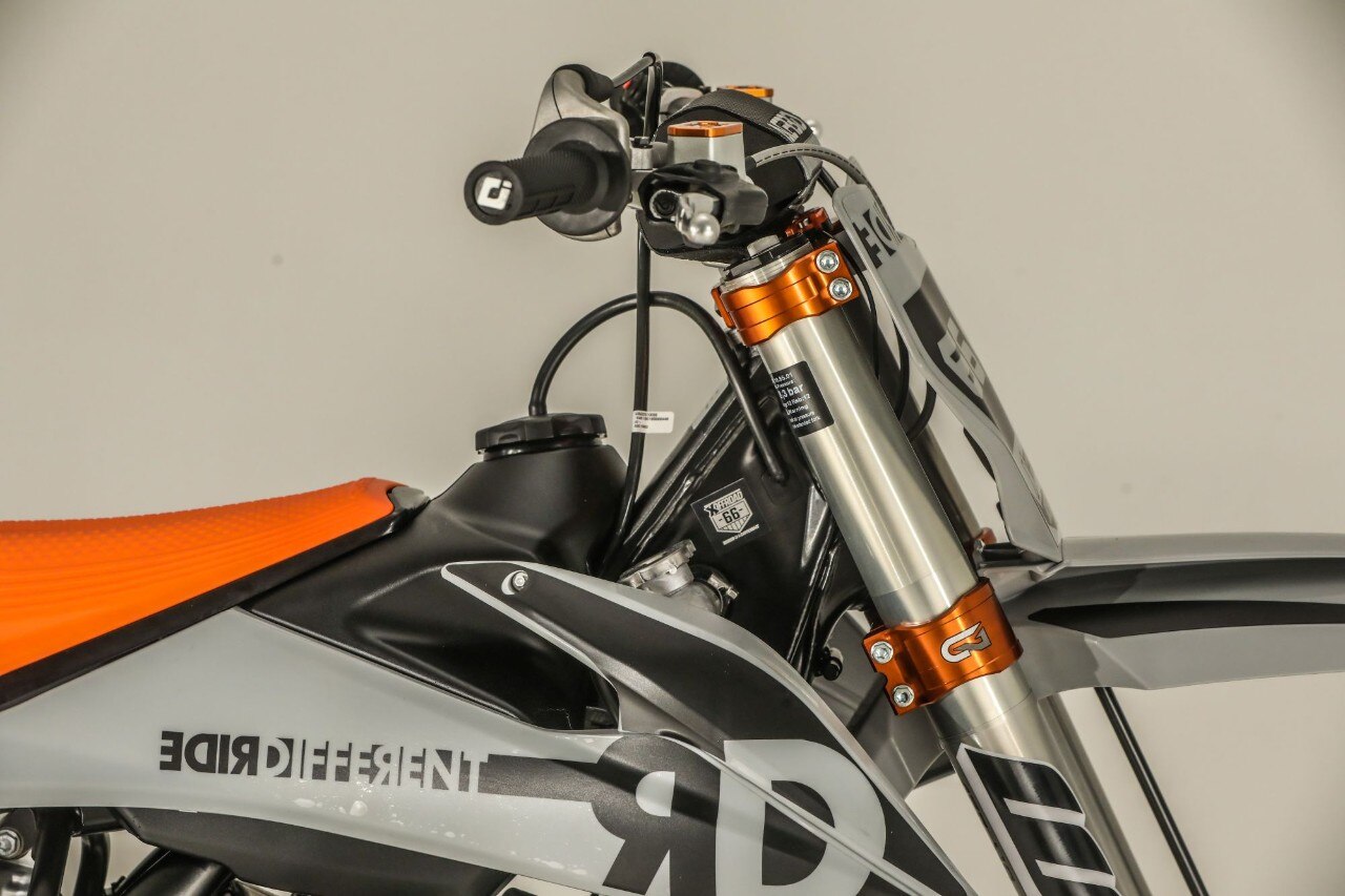 KTM 125 SX RIDEDifferent Limited Edition