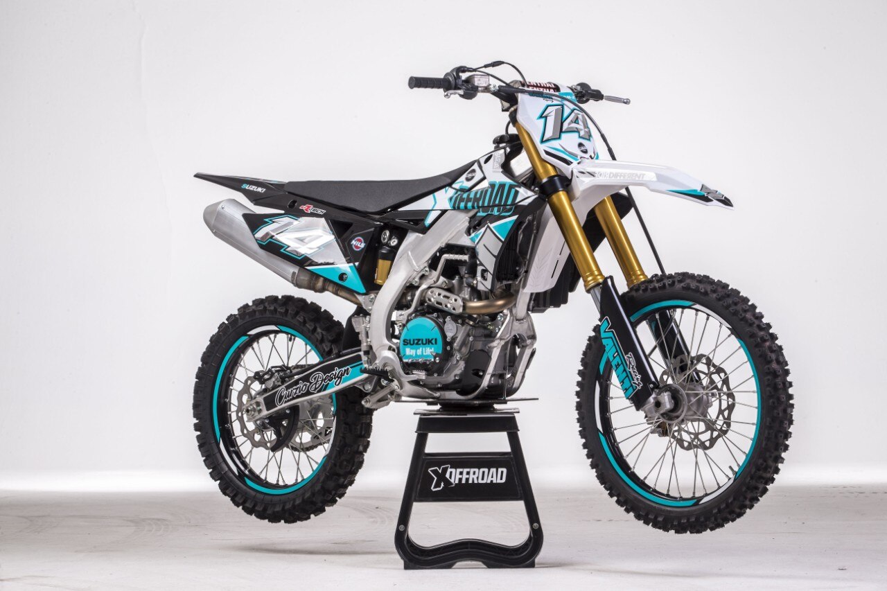Suzuki RM-Z 450 by Curzio Design