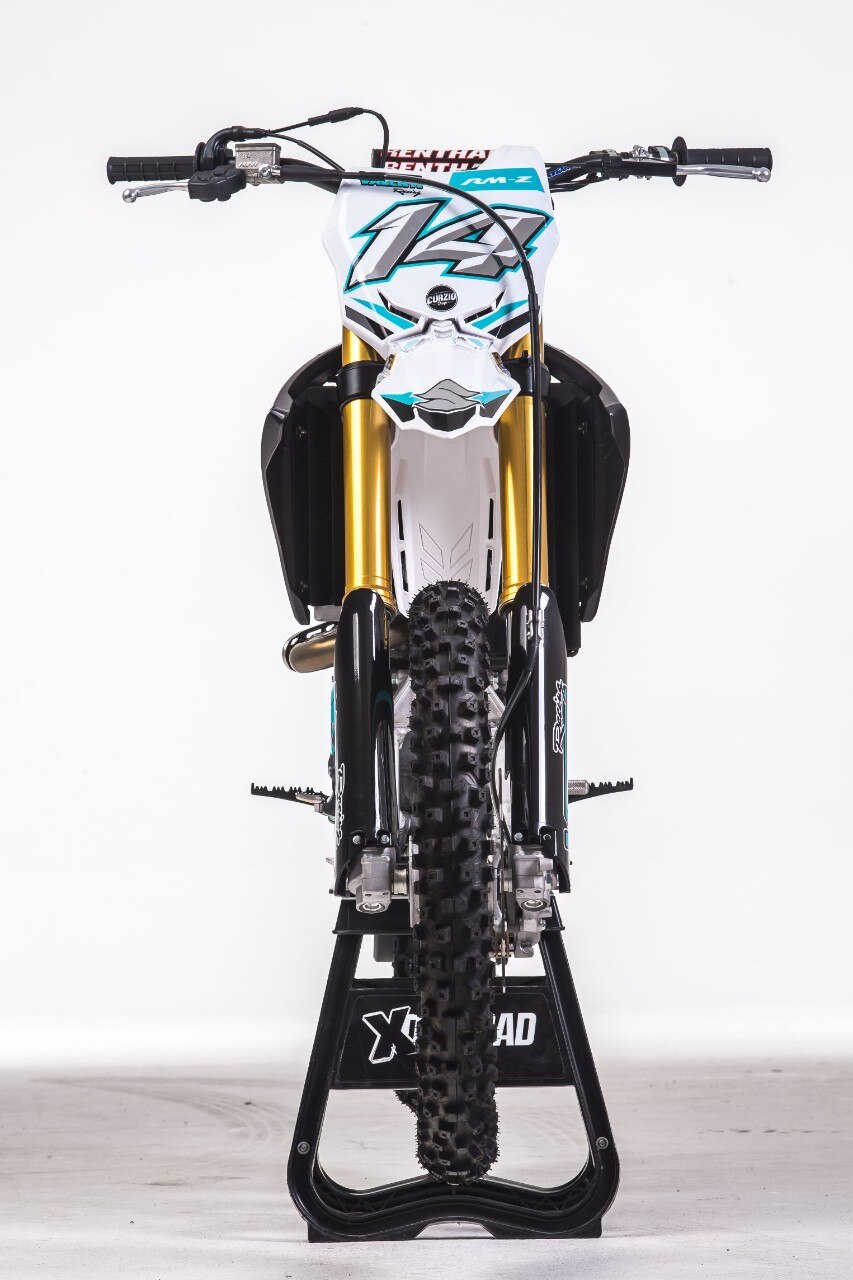 Suzuki RM-Z 450 by Curzio Design