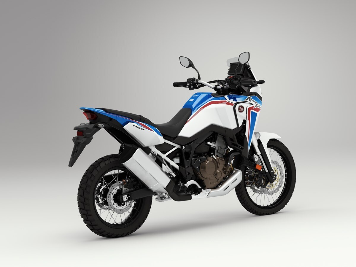 L'Honda CRF1100L Africa Twin ora disponibile nella livrea ‘tricolour’ (GALLERY)