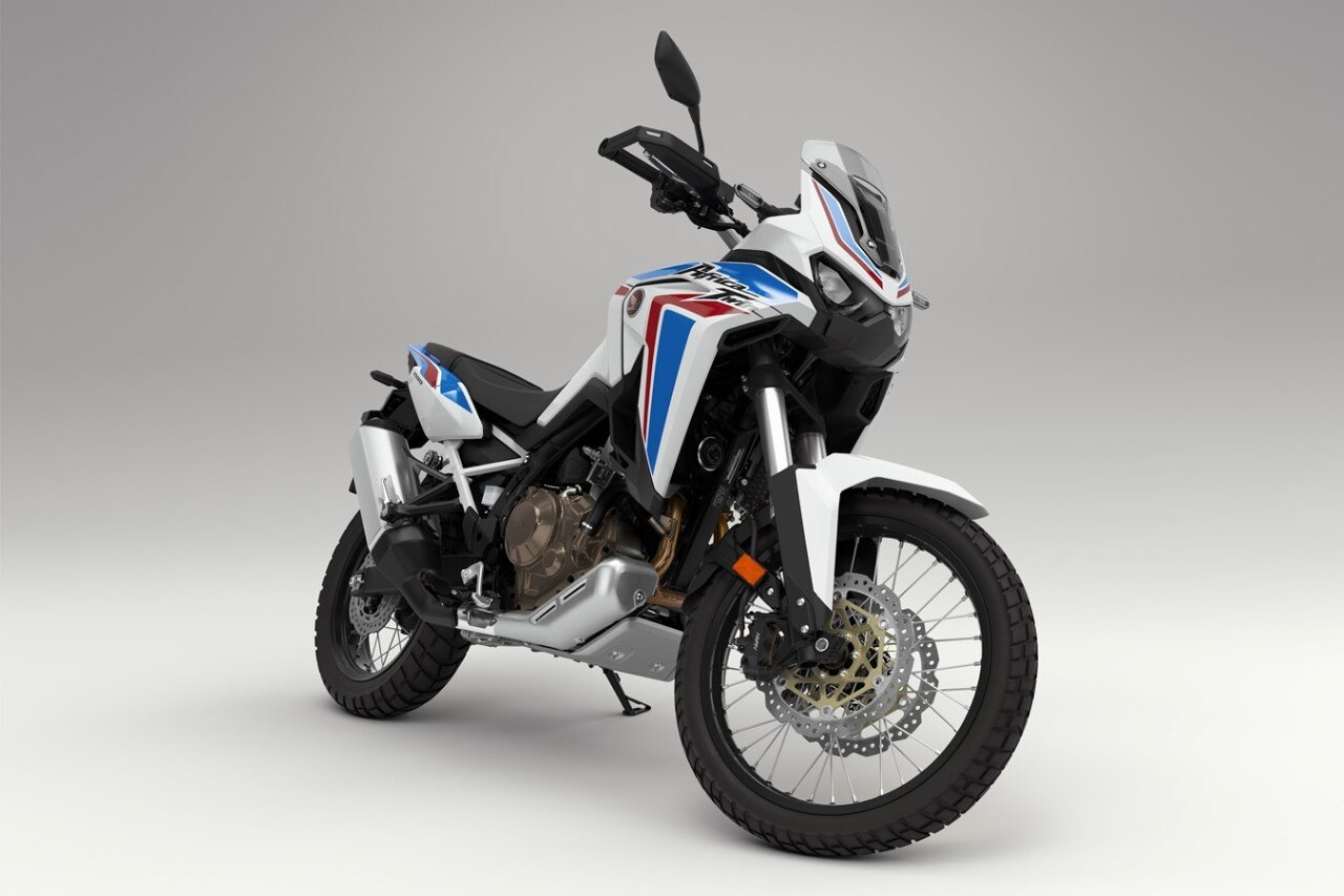 L'Honda CRF1100L Africa Twin ora disponibile nella livrea ‘tricolour’ (GALLERY)