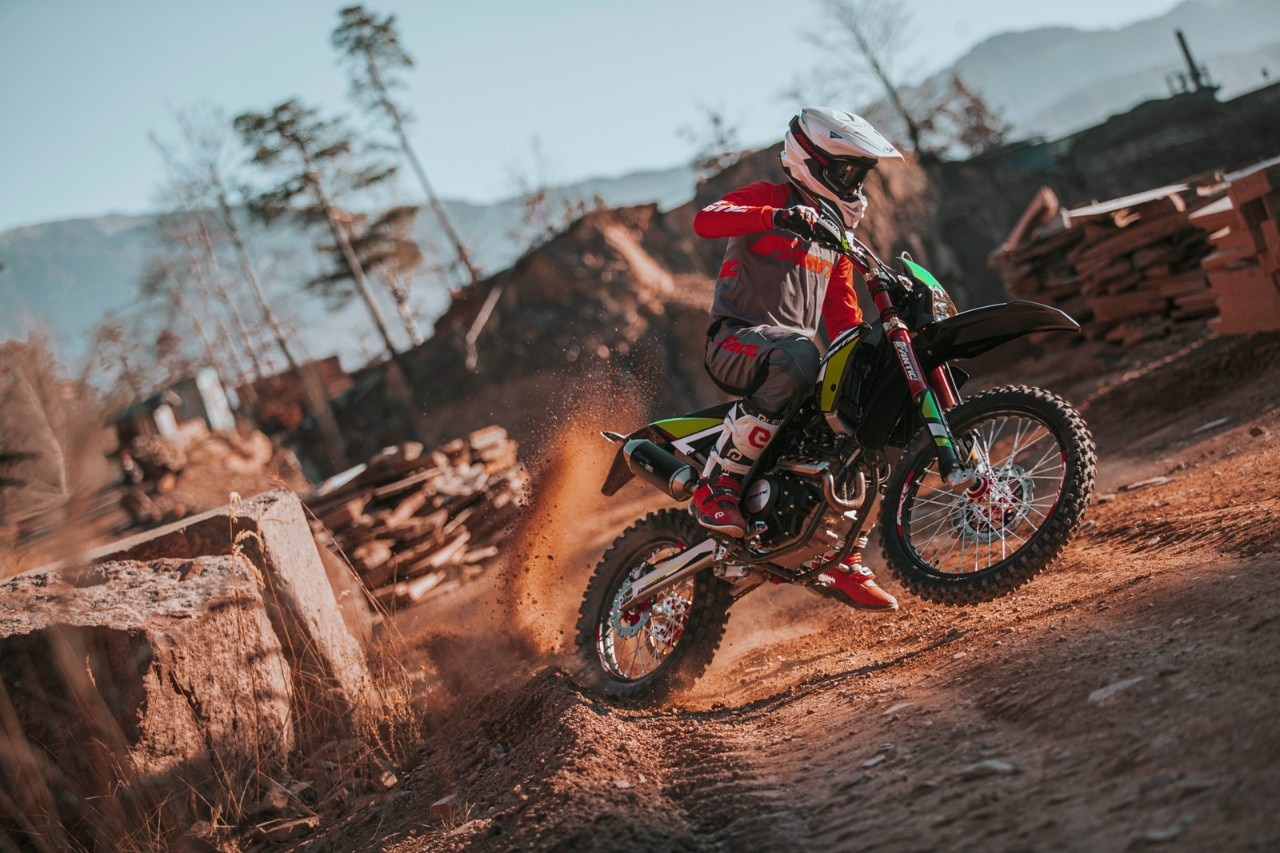 Fantic XEF 125 Enduro e XMF 125 Motard MY 2021, più potenti, più "pulite"