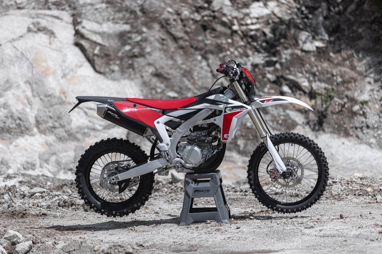 Fantic presenta la nuova gamma Enduro e Motocross 2022